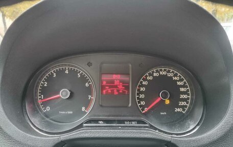 Volkswagen Polo VI (EU Market), 2011 год, 450 000 рублей, 14 фотография