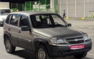 Chevrolet Niva I рестайлинг, 2011 год, 550 000 рублей, 1 фотография
