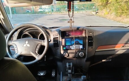 Mitsubishi Pajero IV, 2007 год, 1 100 000 рублей, 7 фотография