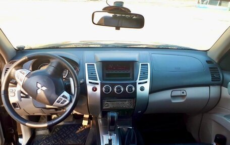 Mitsubishi Pajero Sport II рестайлинг, 2012 год, 1 600 000 рублей, 6 фотография