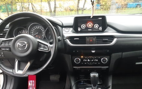 Mazda 6, 2018 год, 1 850 000 рублей, 2 фотография