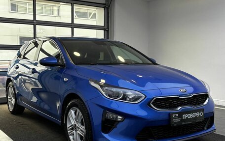 KIA cee'd III, 2020 год, 1 995 000 рублей, 3 фотография
