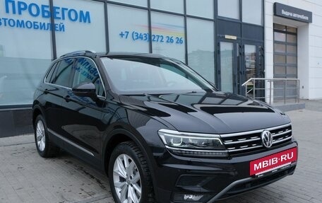 Volkswagen Tiguan II, 2018 год, 3 150 000 рублей, 7 фотография