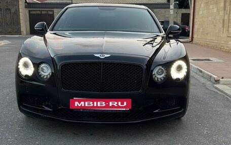 Bentley Flying Spur II, 2017 год, 9 500 000 рублей, 2 фотография