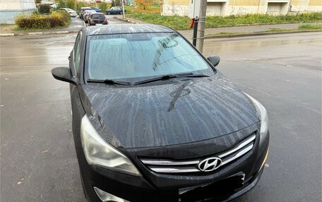 Hyundai Solaris II рестайлинг, 2015 год, 1 600 000 рублей, 1 фотография