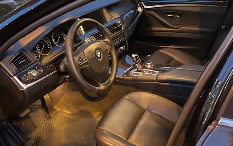 BMW 5 серия, 2012 год, 1 450 000 рублей, 9 фотография