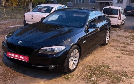 BMW 5 серия, 2012 год, 1 450 000 рублей, 2 фотография