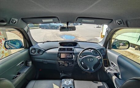 Toyota bB II рестайлинг, 2015 год, 1 200 000 рублей, 10 фотография