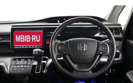 Honda Stepwgn IV, 2021 год, 2 411 000 рублей, 11 фотография