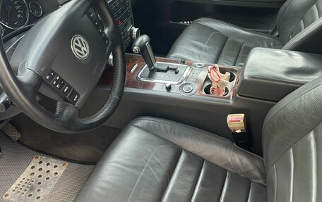 Volkswagen Touareg III, 2008 год, 1 350 000 рублей, 22 фотография