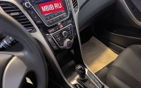 Hyundai i30 II рестайлинг, 2016 год, 1 497 600 рублей, 10 фотография