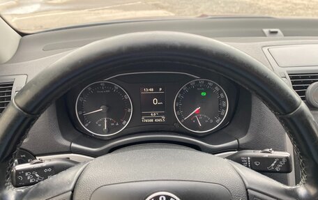 Skoda Octavia, 2011 год, 870 000 рублей, 10 фотография