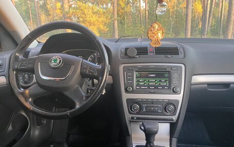 Skoda Octavia, 2011 год, 870 000 рублей, 9 фотография