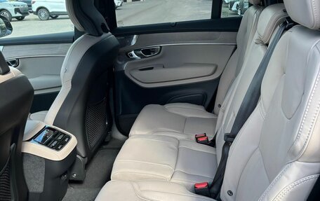Volvo XC90 II рестайлинг, 2025 год, 12 900 000 рублей, 12 фотография