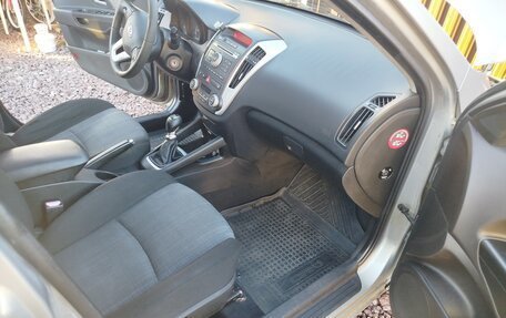 KIA cee'd I рестайлинг, 2011 год, 650 000 рублей, 8 фотография