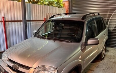 Chevrolet Niva I рестайлинг, 2015 год, 835 000 рублей, 1 фотография