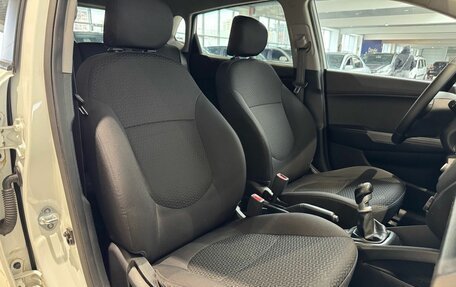 KIA Rio III рестайлинг, 2017 год, 930 000 рублей, 25 фотография