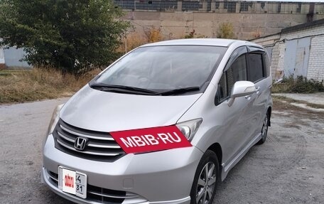 Honda Freed I, 2009 год, 1 150 000 рублей, 4 фотография