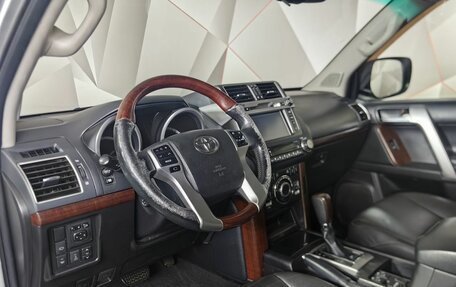 Toyota Land Cruiser Prado 150 рестайлинг 2, 2014 год, 2 755 000 рублей, 15 фотография