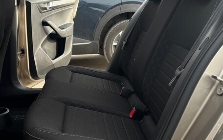 Skoda Rapid I, 2018 год, 1 350 000 рублей, 14 фотография