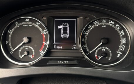 Skoda Rapid I, 2018 год, 1 350 000 рублей, 17 фотография