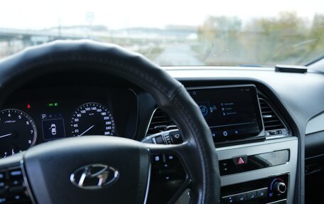 Hyundai Sonata VII, 2017 год, 14 фотография