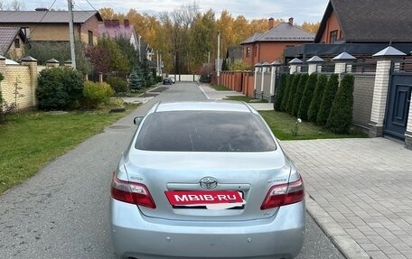 Toyota Camry, 2006 год, 700 000 рублей, 3 фотография