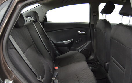 KIA Rio III рестайлинг, 2015 год, 990 000 рублей, 17 фотография