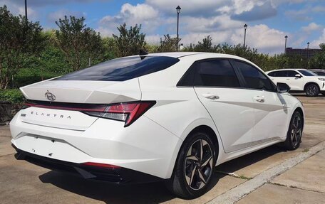 Hyundai Elantra, 2021 год, 1 850 000 рублей, 6 фотография