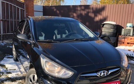 Hyundai Solaris II рестайлинг, 2013 год, 760 000 рублей, 2 фотография