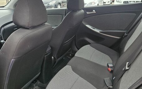Hyundai Solaris II рестайлинг, 2014 год, 939 990 рублей, 13 фотография