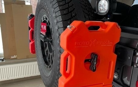 Jeep Wrangler, 2018 год, 6 000 000 рублей, 25 фотография