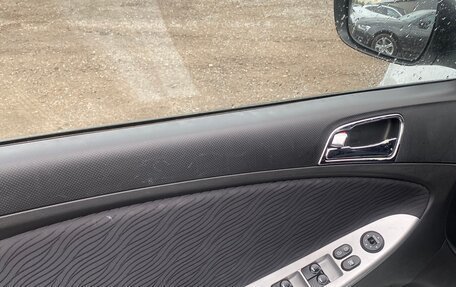 Hyundai Solaris II рестайлинг, 2014 год, 790 000 рублей, 9 фотография