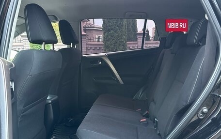 Toyota RAV4, 2016 год, 2 290 000 рублей, 21 фотография