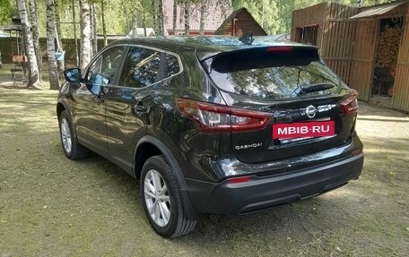 Nissan Qashqai, 2021 год, 2 100 000 рублей, 10 фотография
