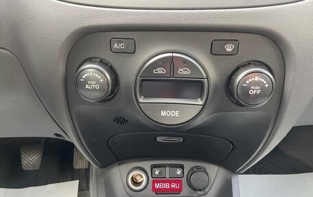 KIA Rio II, 2011 год, 649 000 рублей, 18 фотография