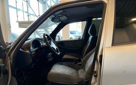 Chevrolet Niva I рестайлинг, 2003 год, 220 000 рублей, 13 фотография