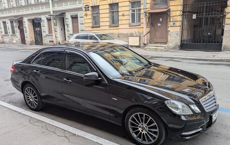 Mercedes-Benz E-Класс, 2012 год, 1 650 000 рублей, 13 фотография