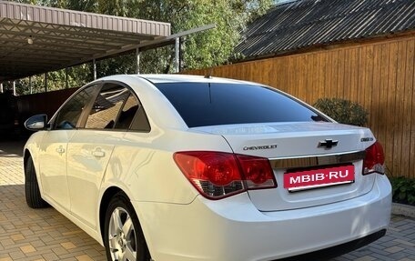 Chevrolet Cruze II, 2011 год, 600 000 рублей, 6 фотография