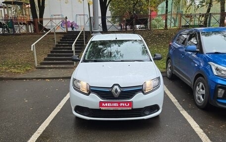 Renault Logan II, 2014 год, 750 000 рублей, 1 фотография