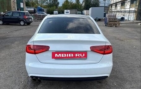 Audi A4, 2012 год, 1 300 000 рублей, 9 фотография
