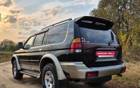 Mitsubishi Pajero Sport II рестайлинг, 2002 год, 395 000 рублей, 2 фотография