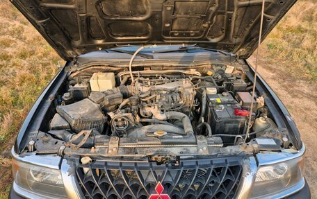 Mitsubishi Pajero Sport II рестайлинг, 2002 год, 395 000 рублей, 9 фотография