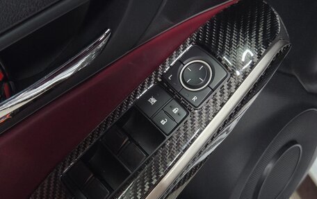Lexus IS III, 2016 год, 2 350 000 рублей, 9 фотография