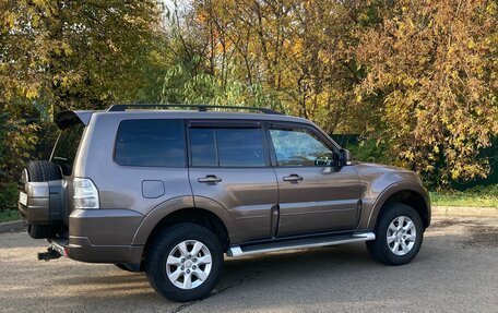Mitsubishi Pajero IV, 2012 год, 2 200 000 рублей, 3 фотография