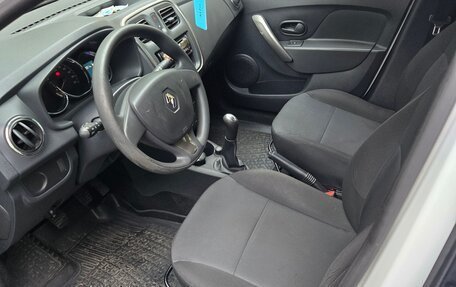 Renault Logan II, 2014 год, 750 000 рублей, 5 фотография