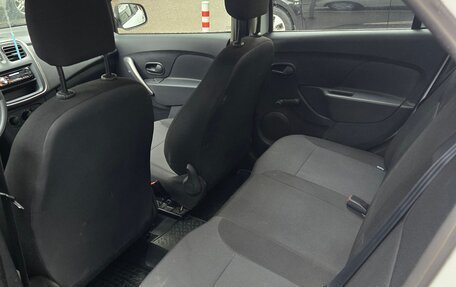 Renault Logan II, 2014 год, 750 000 рублей, 6 фотография