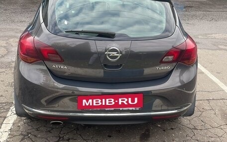 Opel Astra J, 2013 год, 850 000 рублей, 8 фотография