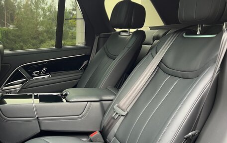 Land Rover Range Rover IV рестайлинг, 2023 год, 21 000 000 рублей, 16 фотография