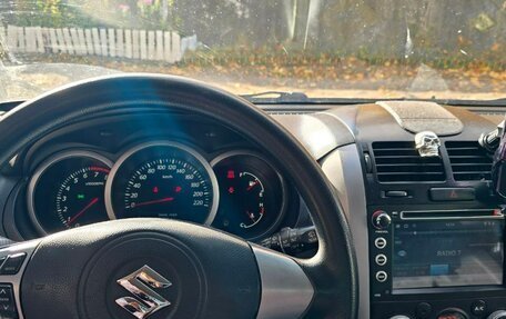 Suzuki Grand Vitara, 2011 год, 950 000 рублей, 10 фотография